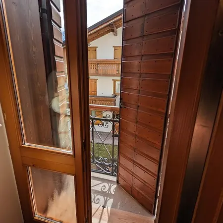 Vicino Al